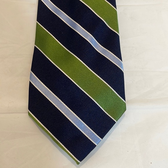 Tommy Hilfiger men’s green and blue tie 58”L x 3.5” W - Picture 1 of 4